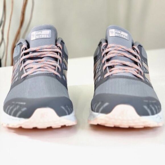 NEW! Women's New Balance FuelCore NITREL Trail Running Shoes / Size 8 - Picture 3 of 11
